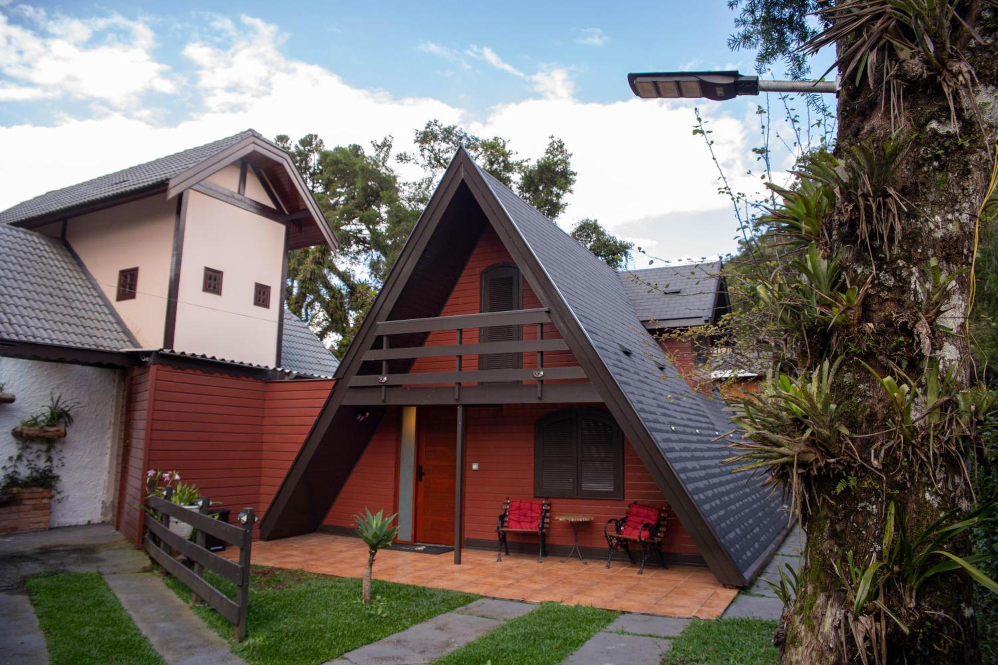 Chale Pinot Com Lareira Chalet Campos do Jordao